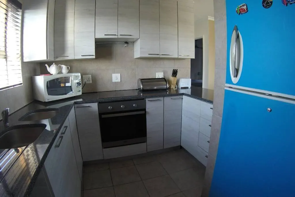 Blue Mountain View Apartment Cape Town